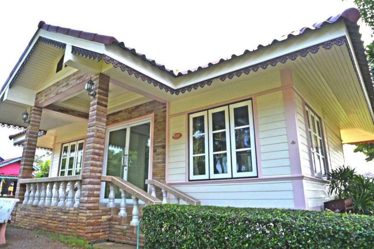 The Iris Resort Chao Lao Beach Exterior foto